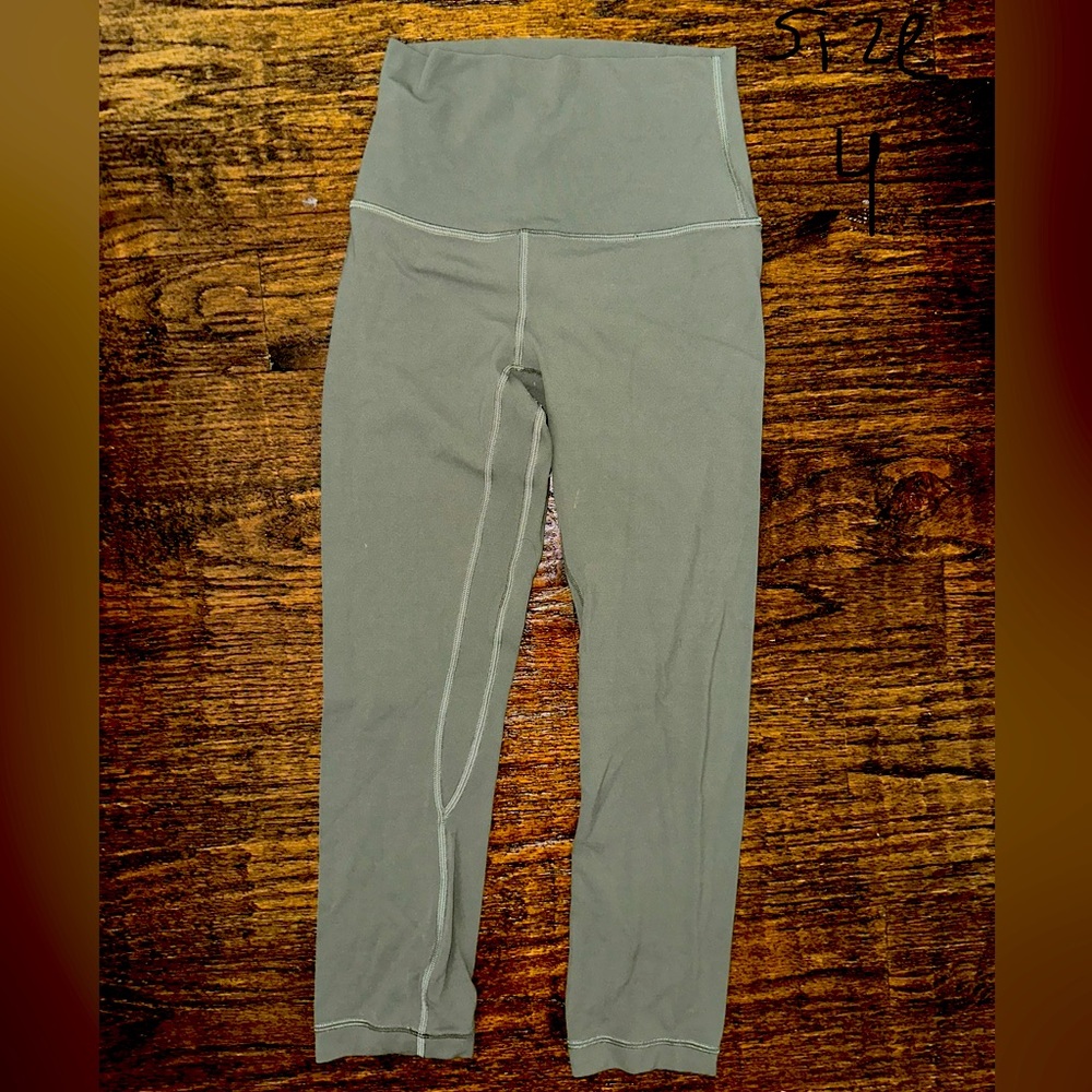 lululemon army green cropped align leggings